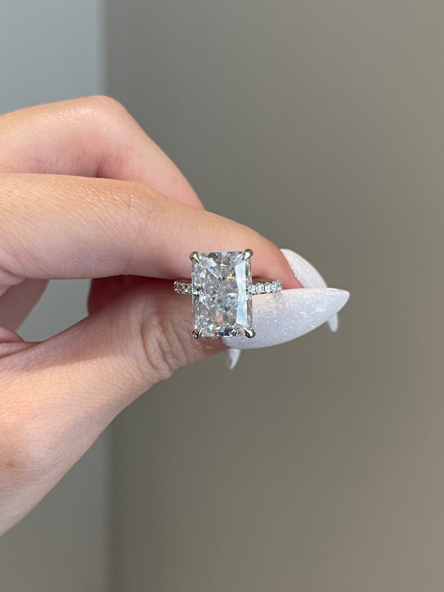 The Priscilla Ring, 7 Carat, Radiant, Crushed Ice