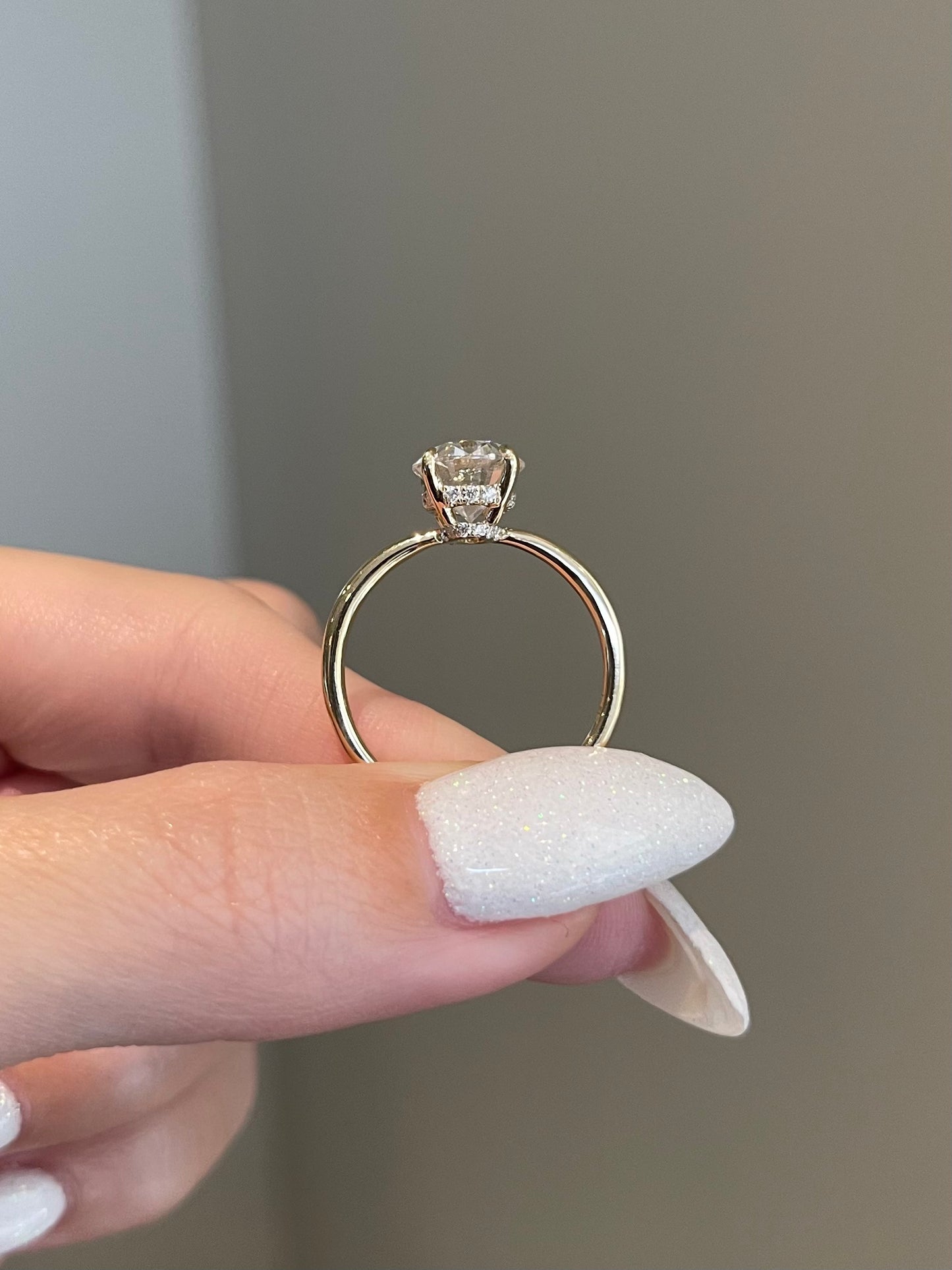 The Hailey Ring, 3 Carat, Oval, Brilliant