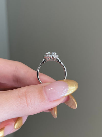 The Sabrina Ring, 1.5 Carat, Round, Brilliant