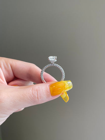 The SHY Signature Ring, 3 Carat, Elongated Cushion, Crushed Ice