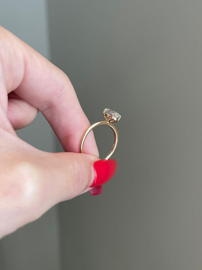 The Savannah Ring, 1.5 Carat, Oval, Crushed Ice Hybrid