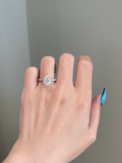 The Priscilla Ring, 2.5 Carat, Pear, Crushed Ice