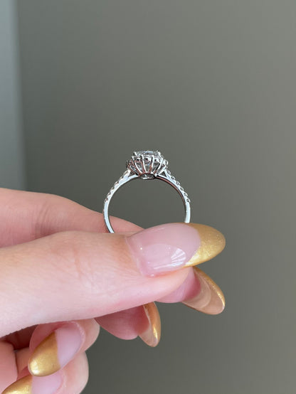 The Sabrina Ring, 1.5 Carat, Round, Brilliant